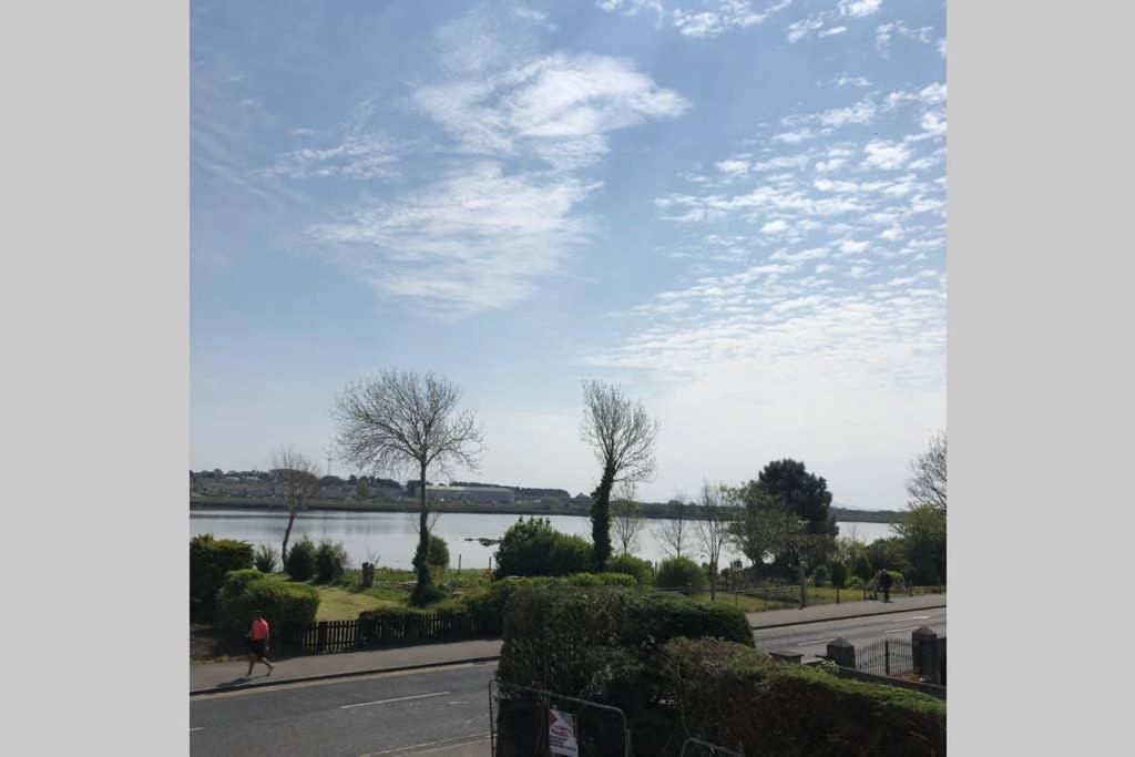 Lake View Galway City Kültér fotó